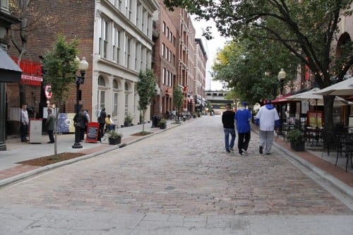 Named for a French fur trader who helped settle St. Louis in the 18th century, Laclede's Landing is today the city's favorite dining and entertainment zone.